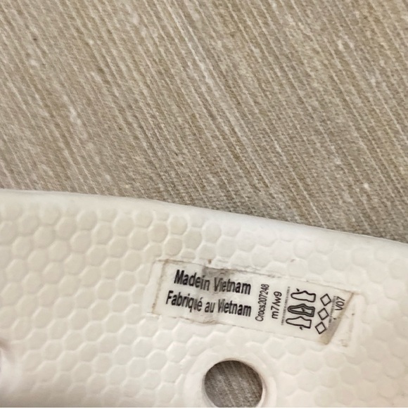 CROCS Sz 9 Out of this World Cloud Swirl Watercolour Slides Slip On Sandals - Picture 10 of 11